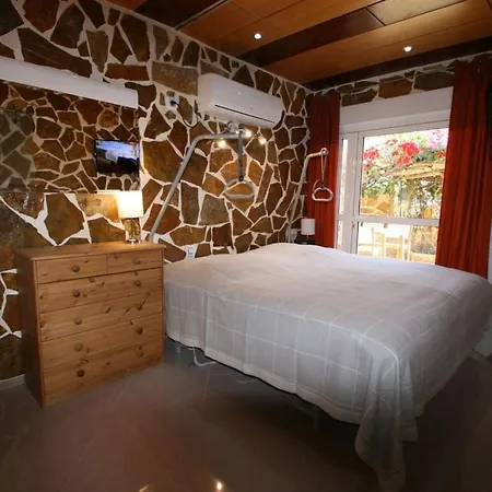 Brownies, Second Holiday home *